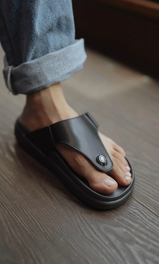 Theo Jet Black M3/W4